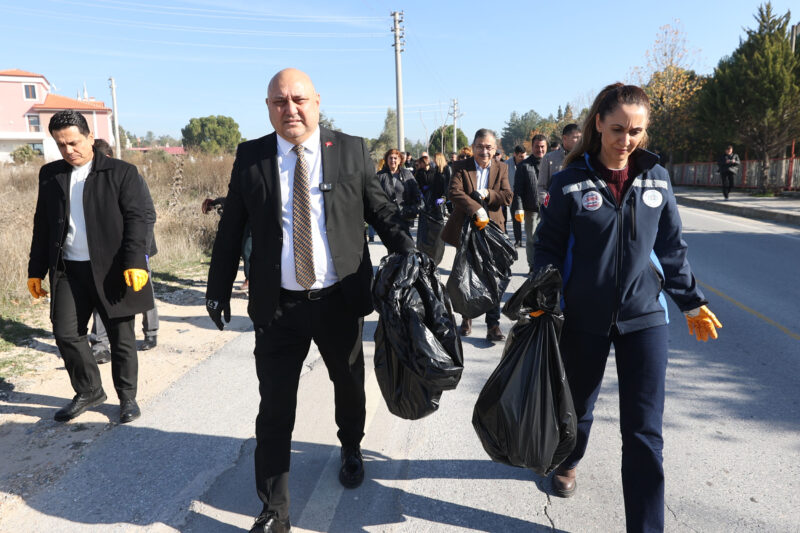 Büyükşehir’den 13 İlçede Çevre Temizliği Seferberliği