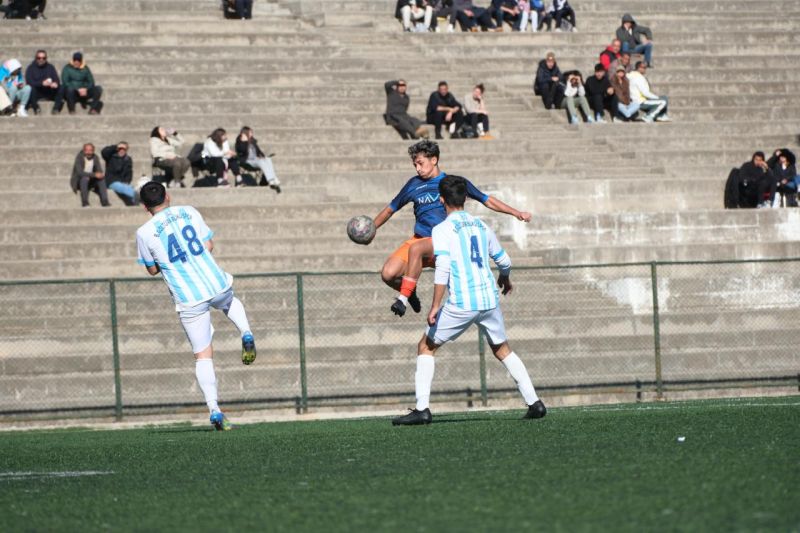 1. Amatör Ligde 8. Hafta Geride Kaldı