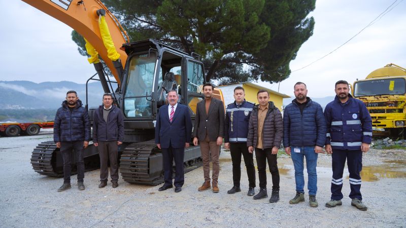 Ekskavatör Milas Belediyesi Araç Filosuna Katıldı