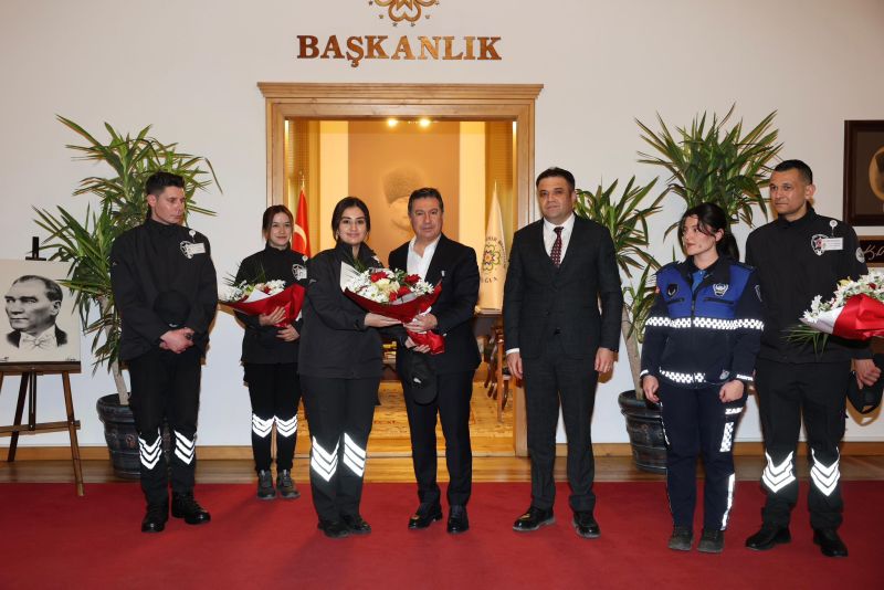 Uyuşturucuya Geçit Vermeyen Ekibe Başkan Aras’tan Ödül