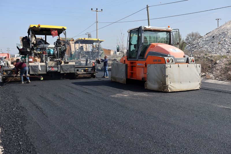 Büyükşehir Salihpaşalar-Kafaca Bağlantı Yolunu Yeniledi