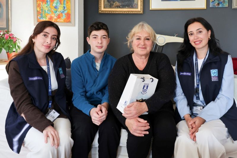 Belediye Ekiplerinden Şehit Yakınlarına Ziyaret