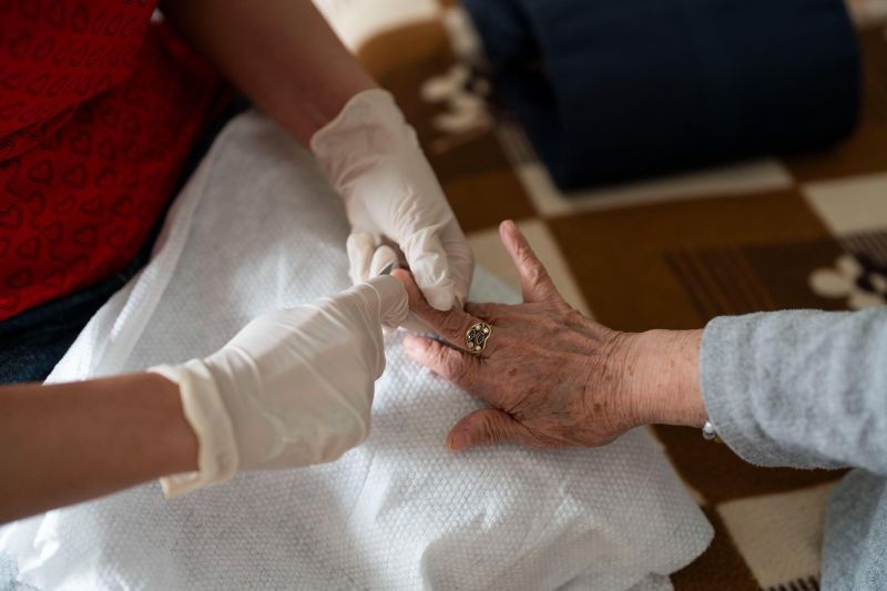 Milas Belediyesi Berber ve Kuaförlük Hizmetine Devam Ediyor