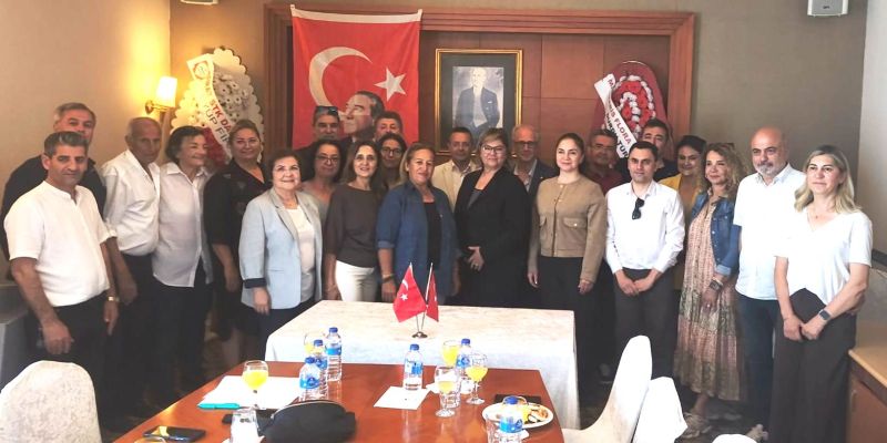 Marmaris’liler Marmaris’te Dernekleşti….