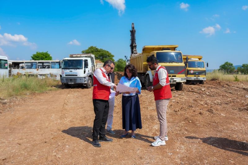 Menteşe’de Yol ve Altyapı Çalışmaları Aralıksız Sürüyor