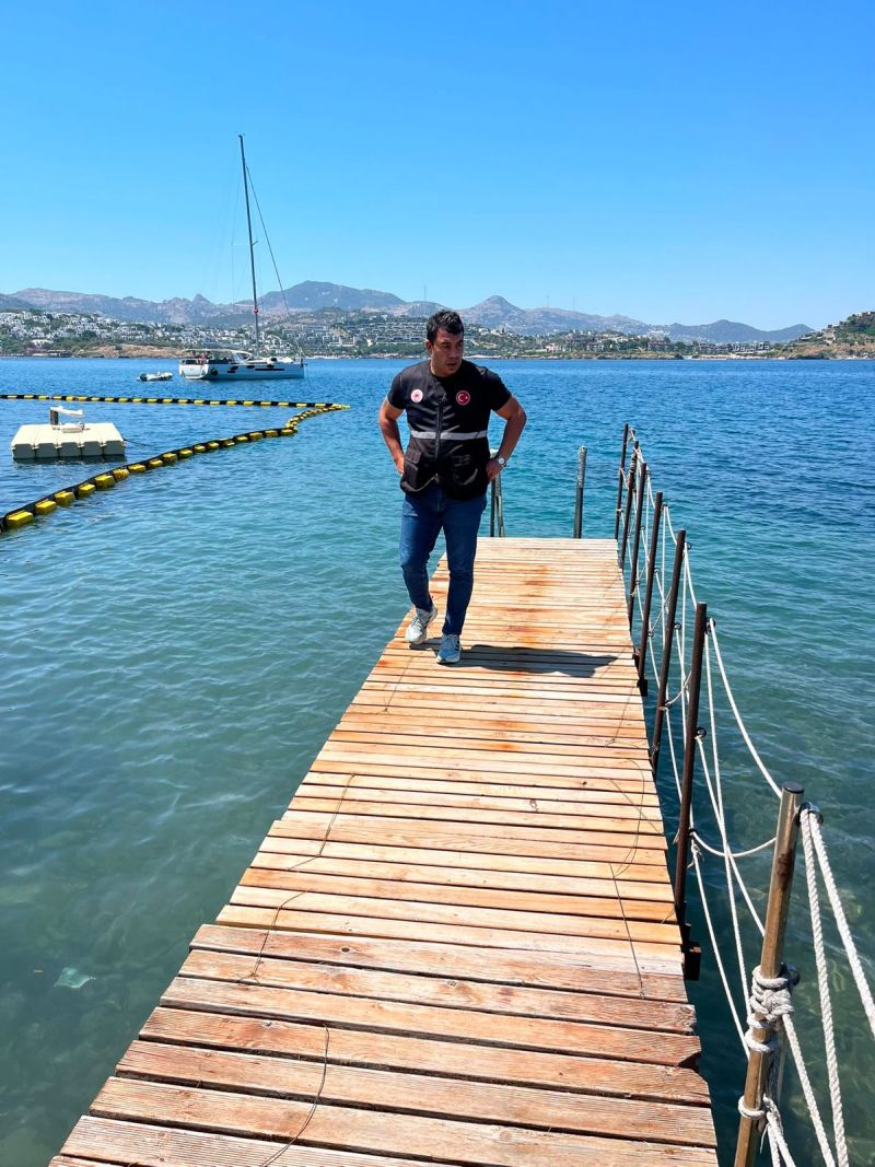 Denize Ulaşan Kirlilik İddiaları Sonrası Kurumlar Harekete Geçti