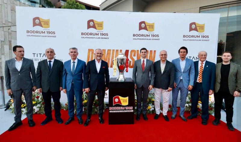 Sarı Kırmızılı Camia ve Bodrum Protokolü Şampiyonluk Gecesinde Bir Araya Geldi