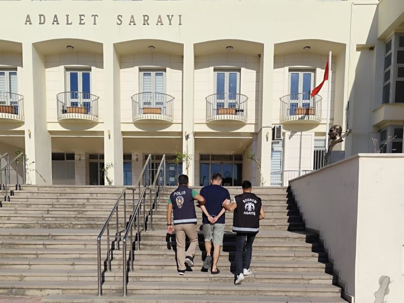 44 Ayrı Suçtan Aranıyordu, Bodrum’da Yakalandı